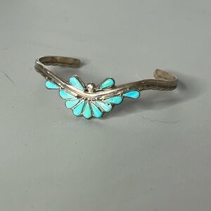 Vintage Native sterling silver 925 turquoise cuff bracelet